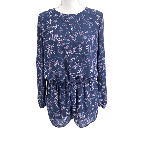 Lucca Couture Womens Size Medium Long Sleeve Keyhole Back Lightweight Romper - Picture 2 of 10